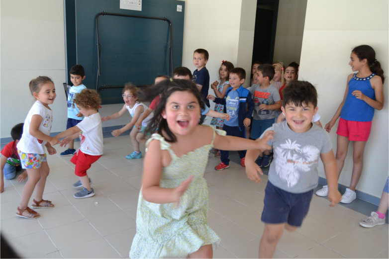 Atividades de Animação e Acompanhamento à Familia